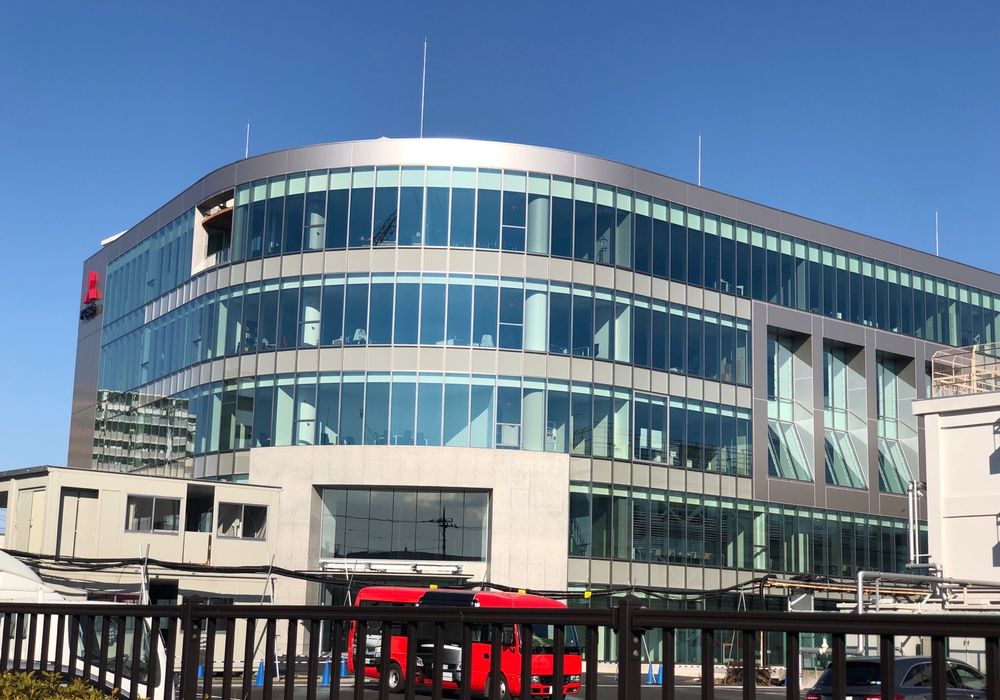 三菱ふそうトラック・バス㈱ New Product